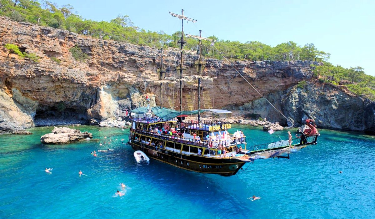 Antalya Pirate Boat Trip - 3